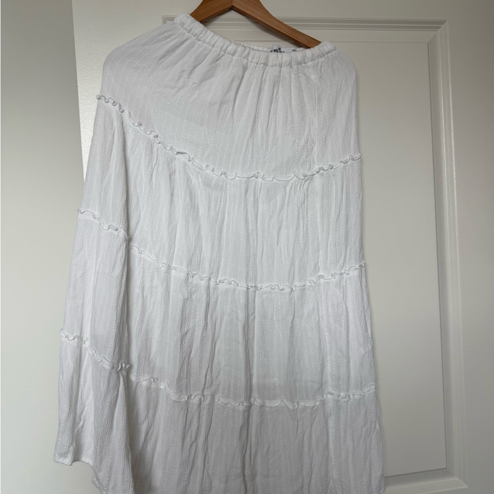 Hollister White Tiered Skirt